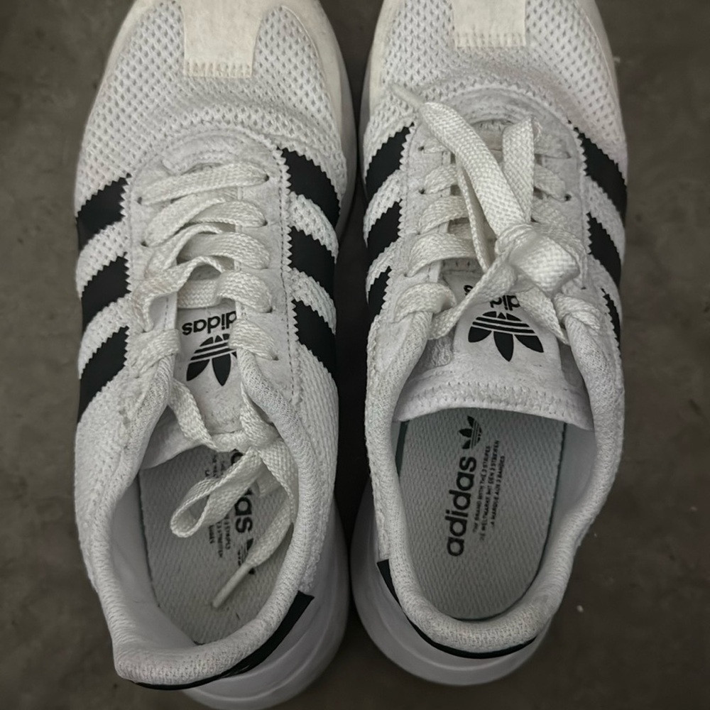 Adidas Flashback 8.5 white